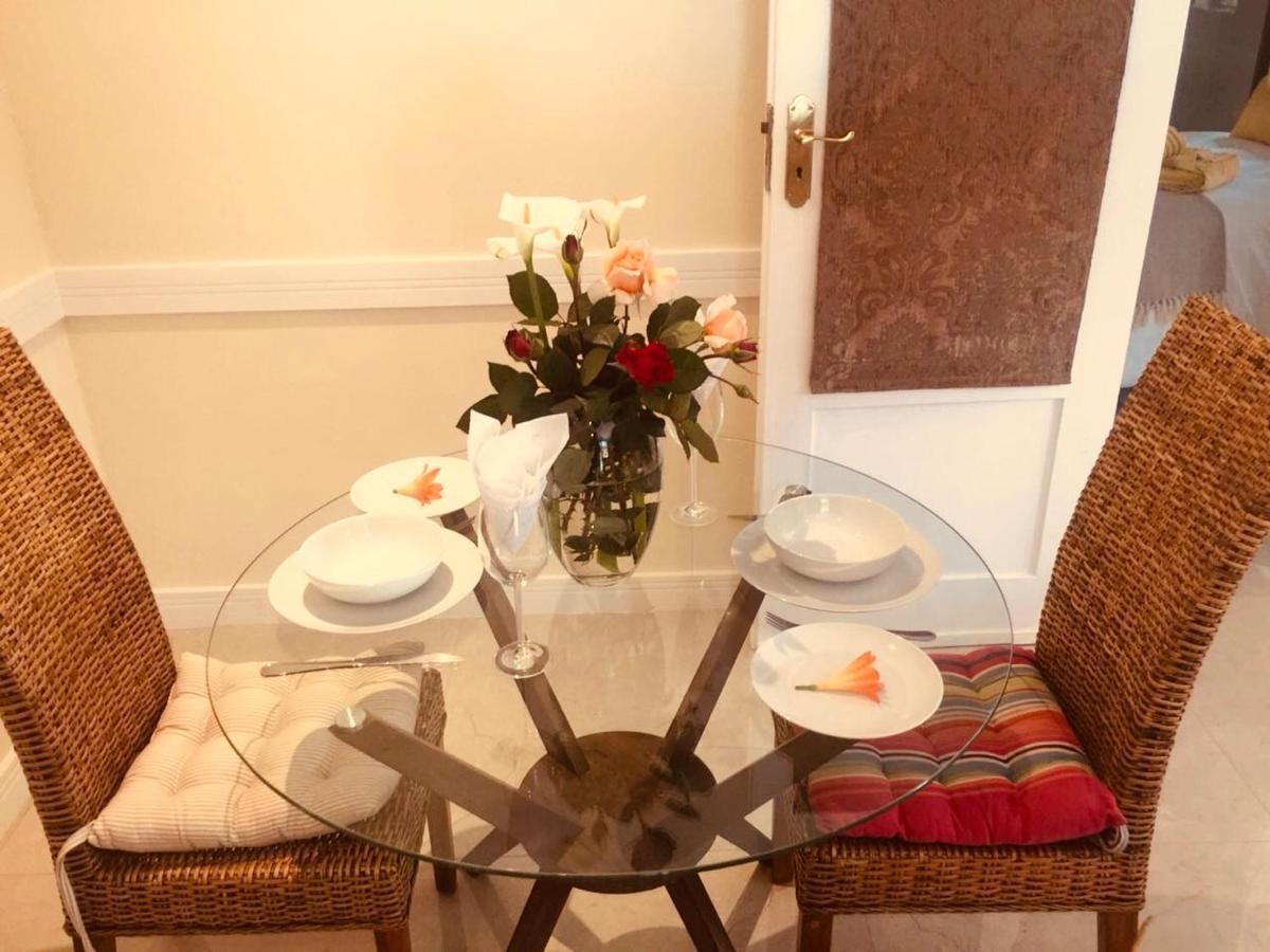 27A On Angus Otel Johannesburg Dış mekan fotoğraf