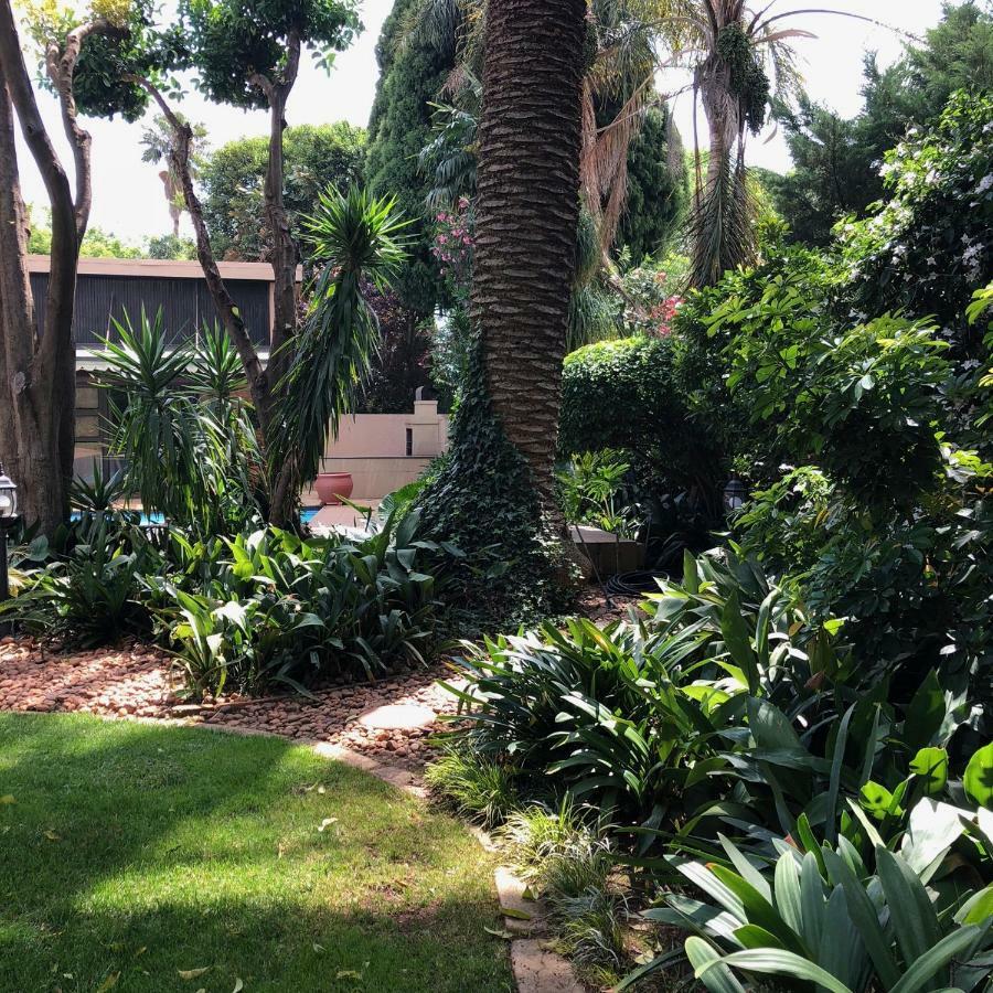 27A On Angus Otel Johannesburg Dış mekan fotoğraf